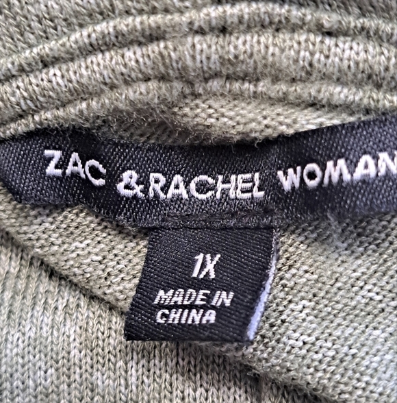 Zac & Rachel Woman Heather Green Slouchy Neck Shir. Size 1X - Picture 9 of 9